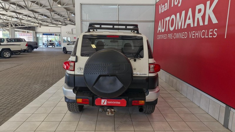 Toyota FJ Cruiser - Vaal Toyota Sasolburg - Image 3