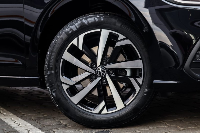 Volkswagen Polo - Hatfield VW Melrose Arch - Image 5