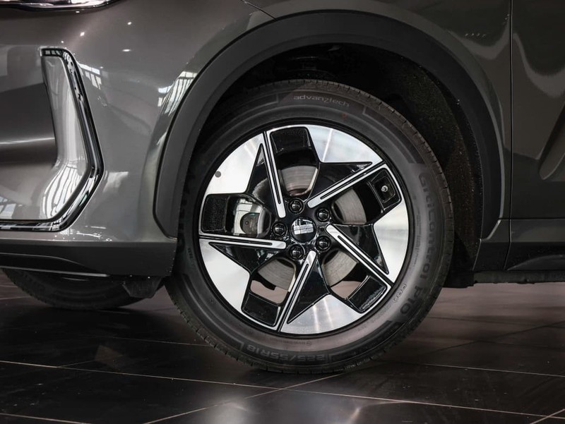 Geely Galaxy E5 - Geely Sandton - Image 2