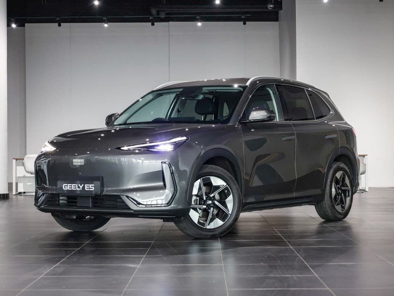 Geely Galaxy E5 - Geely Sandton - Image 1