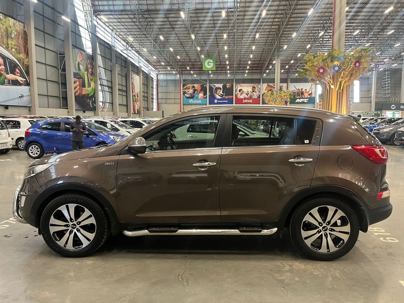 Kia Sportage - Weelee - Image 4