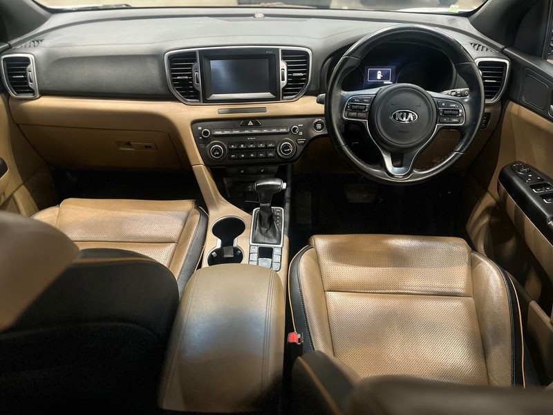 Kia Sportage - Weelee - Image 10